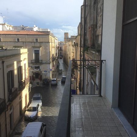La Loggia Apartment Brindisi Bagian luar foto
